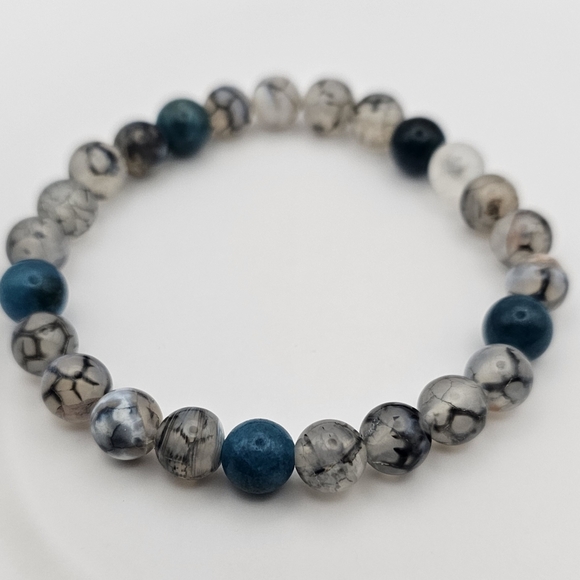 Beautiful blue apatite and grey fire agate bracelet - Picture 2 of 3